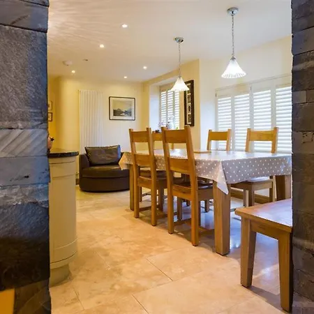 Holiday home Oaklea